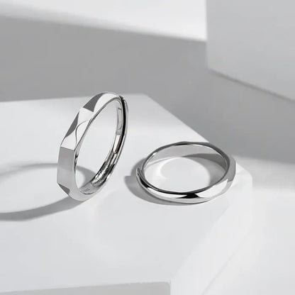 Light Sculpted “I Love You” Ring Set
