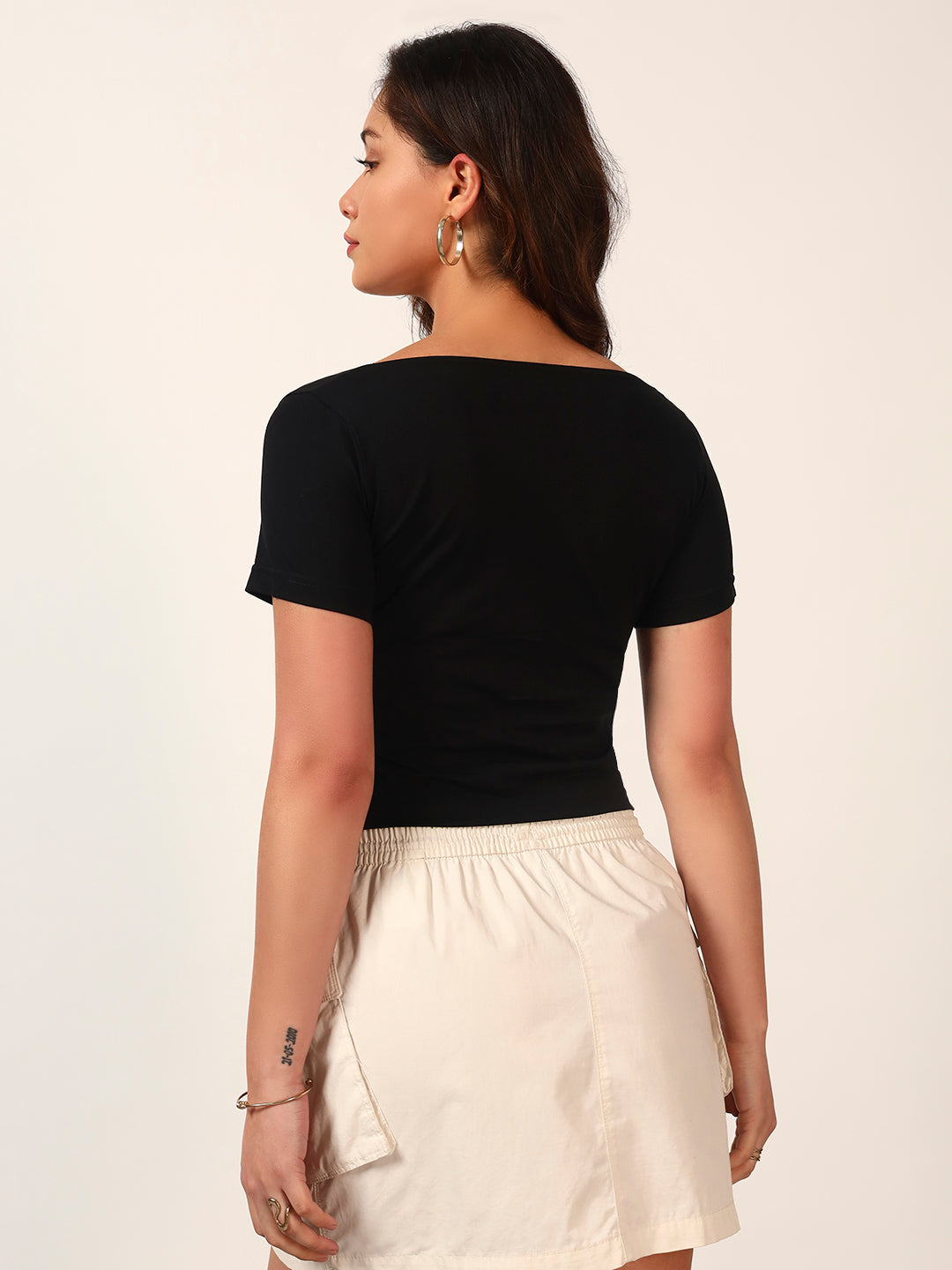 EssentialForm Fitted Scoop Neck Baby Tee